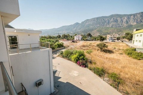Продажа квартиры  в Гирне, Северный Кипр 3+1, 200м2, №71265 – фото 28
