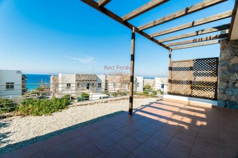 Продажа квартиры  в Гирне, Северный Кипр 2+1, 66м2, №71188 – фото 17