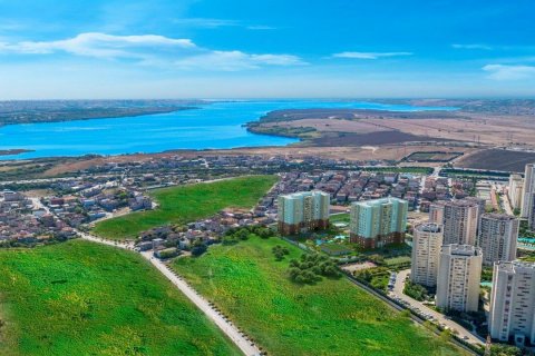 Жилой комплекс Bizim Evler 9  в Авджылар, Стамбул, Турция №68427 – фото 2