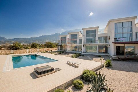 Продажа квартиры  в Гирне, Северный Кипр 3+1, 118м2, №71261 – фото 6