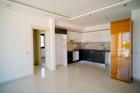 Продажа квартиры  в Гирне, Северный Кипр 2+1, 74м2, №71187 – фото 8