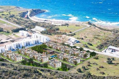 Продажа квартиры  в Гирне, Северный Кипр 2+1, 92м2, №71294 – фото 3