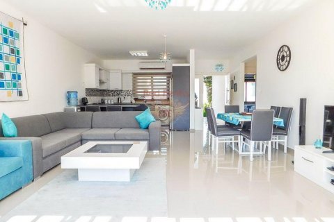 Продажа квартиры  в Гирне, Северный Кипр 2+1, 105м2, №73465 – фото 5