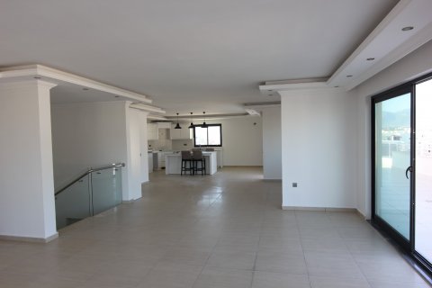 Продажа квартиры  в Аланье, Анталье, Турция 5+1, 520м2, №76413 – фото 11