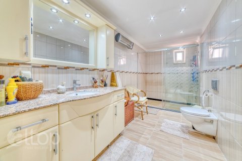 Продажа квартиры  в Махмутларе, Анталье, Турция 2+1, 170м2, №80281 – фото 30