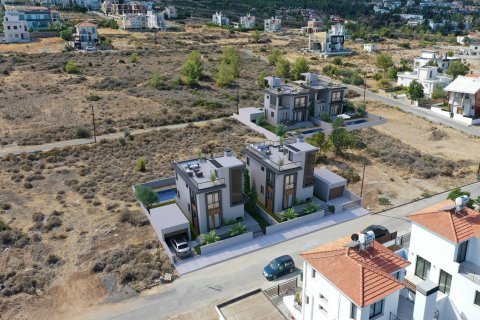 Продажа виллы  в Гирне, Северный Кипр 3+1, 155м2, №84633 – фото 6