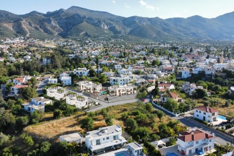 Продажа квартиры  в Гирне, Северный Кипр 3+1, 134м2, №83615 – фото 22