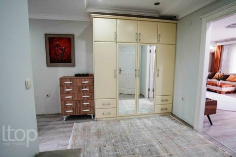 Продажа квартиры  в Махмутларе, Анталье, Турция 3+1, 180м2, №82807 – фото 19