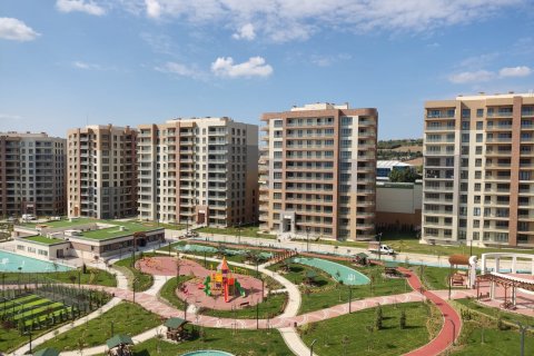 Продажа квартиры  в Стамбуле, Турция 2+1, 123м2, №81730 – фото 1