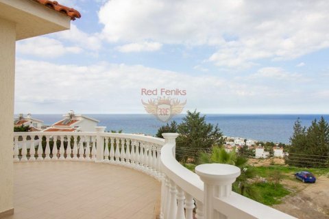 Продажа виллы  в Гирне, Северный Кипр 3+1, 360м2, №85696 – фото 30