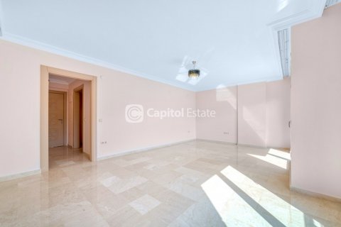 Продажа квартиры  в Анталье, Турция 3+1, 230м2, №76020 – фото 29