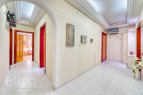 Продажа квартиры  в Аланье, Анталье, Турция 3+1, 160м2, №85564 – фото 14