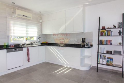 Продажа квартиры  в Гирне, Северный Кипр 2+1, 133м2, №85681 – фото 11